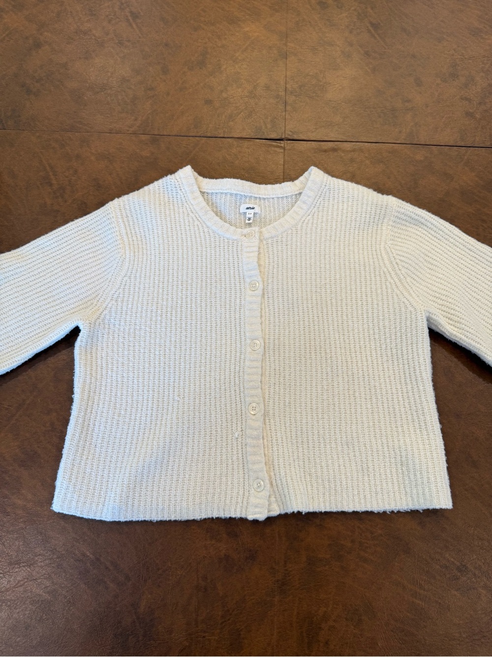 Arie Cream Button-Front Knit Cardigan Sweater Women’s Size Small